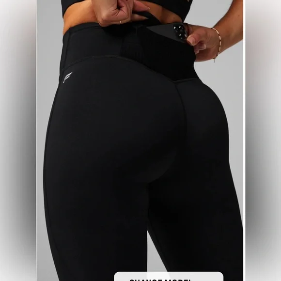 Brand new never worn beautiful Fabletics Stride-9 High-Waisted Leggings in black - Picture 5 of 7